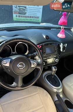 Внедорожник / Кроссовер Nissan Juke 2011 в 