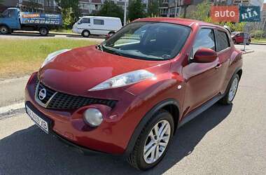 Позашляховик / Кросовер Nissan Juke 2014 в 