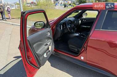 Позашляховик / Кросовер Nissan Juke 2014 в 