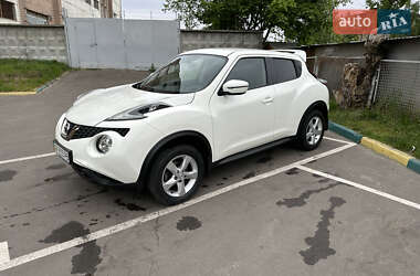 Позашляховик / Кросовер Nissan Juke 2019 в 