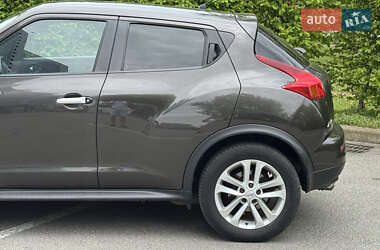 Внедорожник / Кроссовер Nissan Juke 2012 в 