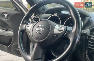 Позашляховик / Кросовер Nissan Juke 2015 в 