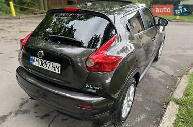Внедорожник / Кроссовер Nissan Juke 2012 в 