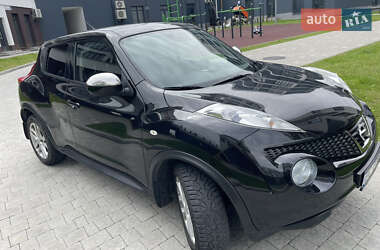 Внедорожник / Кроссовер Nissan Juke 2013 в 