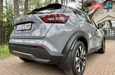 Позашляховик / Кросовер Nissan Juke 2022 в 
