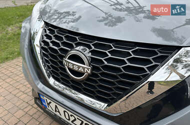 Позашляховик / Кросовер Nissan Juke 2022 в 