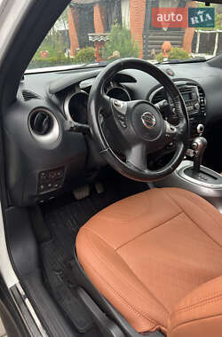 Позашляховик / Кросовер Nissan Juke 2012 в 