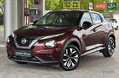 Позашляховик / Кросовер Nissan Juke 2021 в 