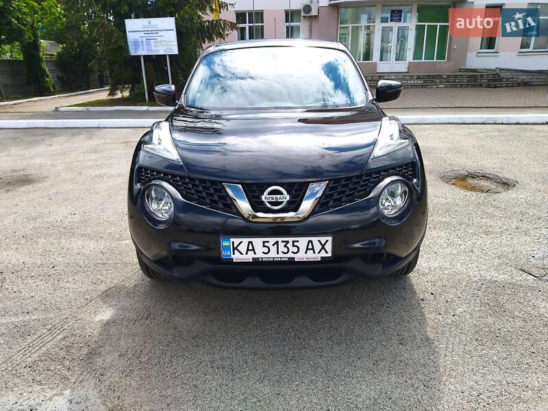 Внедорожник / Кроссовер Nissan Juke 2019 в 