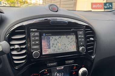 Позашляховик / Кросовер Nissan Juke 2018 в 