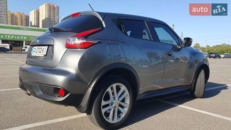 Позашляховик / Кросовер Nissan Juke 2016 в 