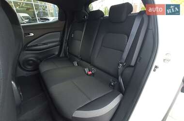 Позашляховик / Кросовер Nissan Juke 2021 в 