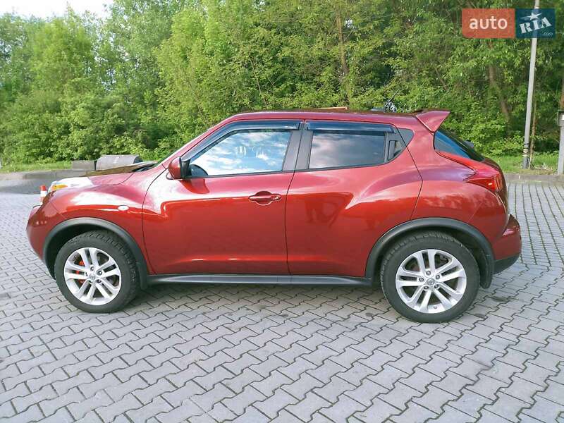 Позашляховик / Кросовер Nissan Juke 2013 в Івано-Франківську