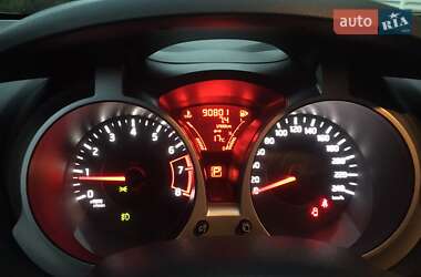 Внедорожник / Кроссовер Nissan Juke 2012 в 