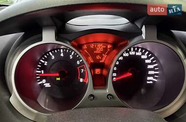 Позашляховик / Кросовер Nissan Juke 2014 в 