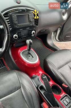 Позашляховик / Кросовер Nissan Juke 2013 в 