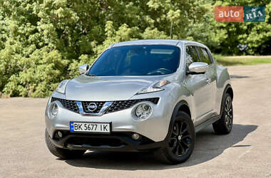Внедорожник / Кроссовер Nissan Juke 2014 в 