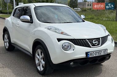 Внедорожник / Кроссовер Nissan Juke 2012 в Виноградове