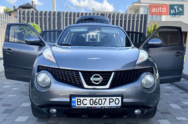 Внедорожник / Кроссовер Nissan Juke 2012 в 