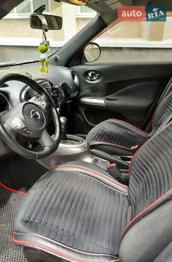 Позашляховик / Кросовер Nissan Juke 2011 в 
