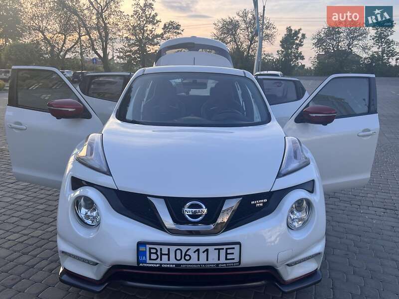Внедорожник / Кроссовер Nissan Juke 2015 в Одессе