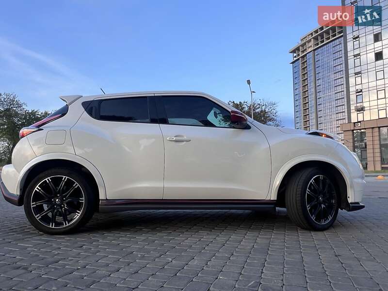 Внедорожник / Кроссовер Nissan Juke 2015 в Одессе