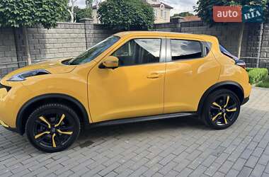 Внедорожник / Кроссовер Nissan Juke 2017 в 