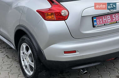 Внедорожник / Кроссовер Nissan Juke 2011 в 