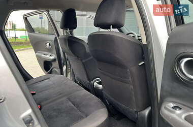 Внедорожник / Кроссовер Nissan Juke 2011 в 