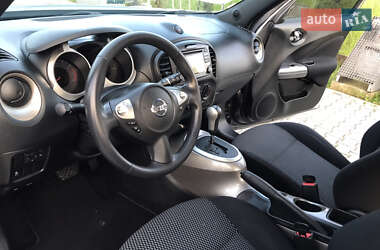 Позашляховик / Кросовер Nissan Juke 2015 в 