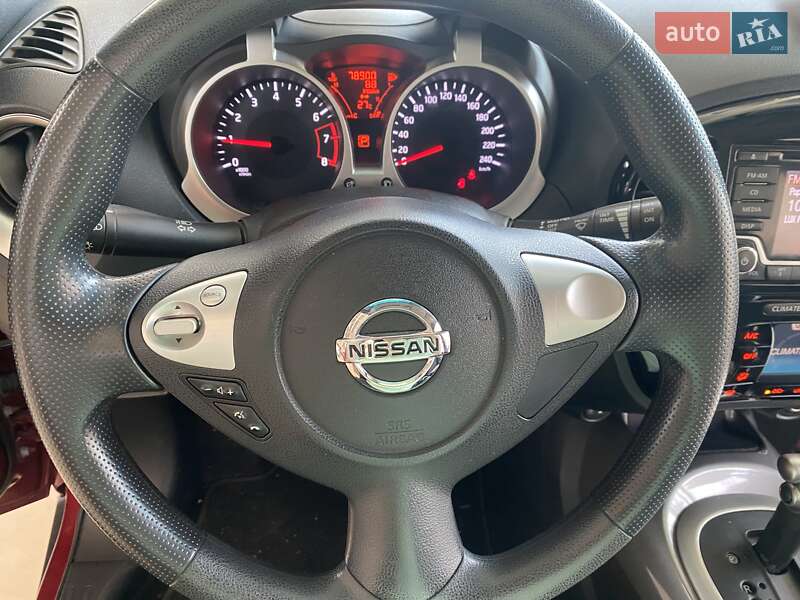 Внедорожник / Кроссовер Nissan Juke 2015 в Одессе