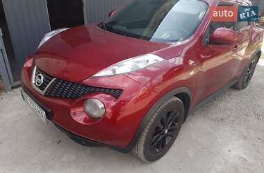 Внедорожник / Кроссовер Nissan Juke 2011 в 