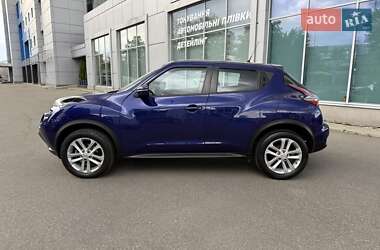 Внедорожник / Кроссовер Nissan Juke 2017 в 