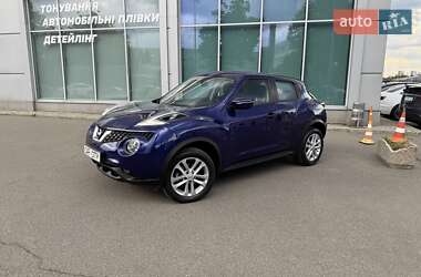 Внедорожник / Кроссовер Nissan Juke 2017 в 