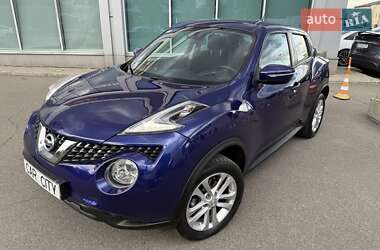 Внедорожник / Кроссовер Nissan Juke 2017 в 