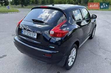 Внедорожник / Кроссовер Nissan Juke 2014 в 