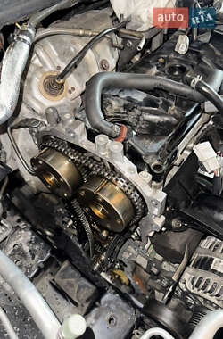 Внедорожник / Кроссовер Nissan Juke 2014 в 