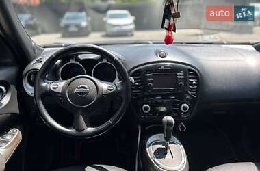 Внедорожник / Кроссовер Nissan Juke 2013 в 