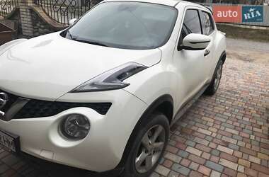 Внедорожник / Кроссовер Nissan Juke 2019 в 