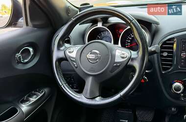 Позашляховик / Кросовер Nissan Juke 2011 в 