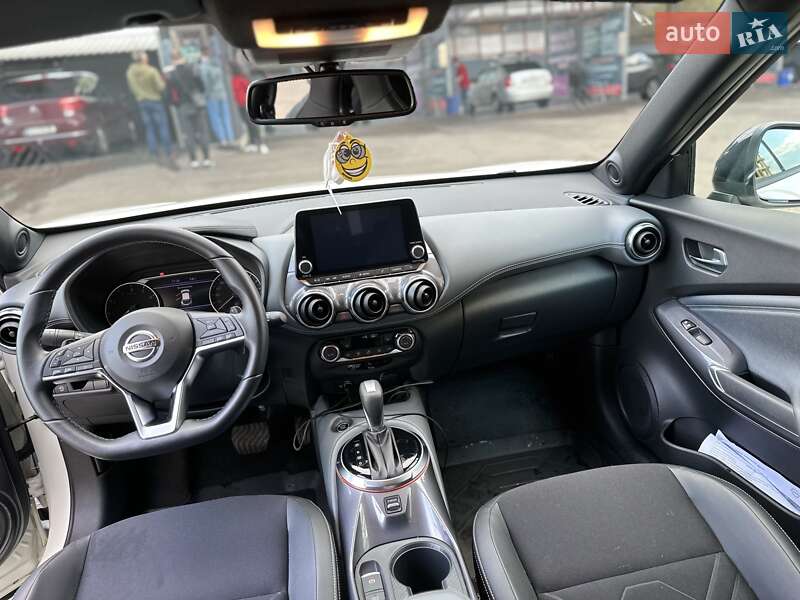 Позашляховик / Кросовер Nissan Juke 2022 в Києві