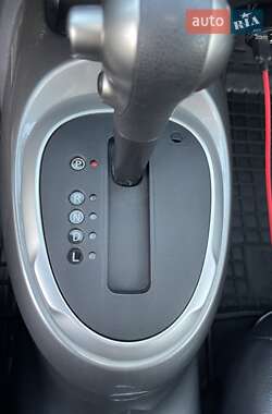 Позашляховик / Кросовер Nissan Juke 2012 в Києві