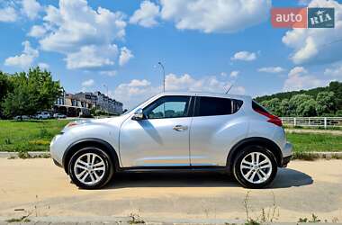 Внедорожник / Кроссовер Nissan Juke 2013 в 