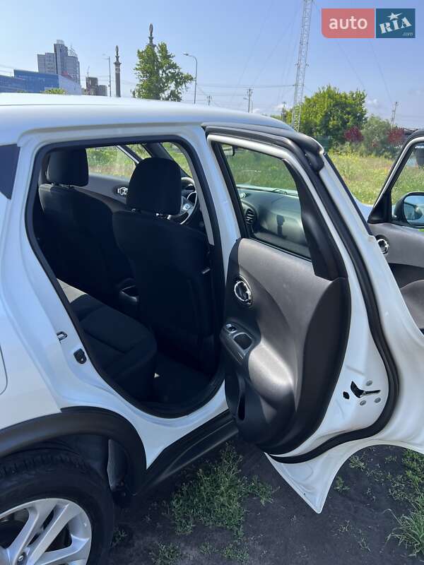 Внедорожник / Кроссовер Nissan Juke 2013 в Киеве