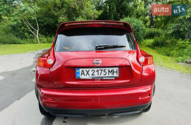 Внедорожник / Кроссовер Nissan Juke 2012 в 