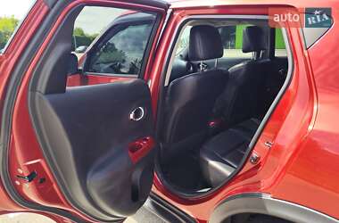 Позашляховик / Кросовер Nissan Juke 2013 в 