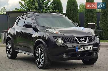 Внедорожник / Кроссовер Nissan Juke 2014 в Млинове