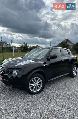 Позашляховик / Кросовер Nissan Juke 2010 в Миргороді