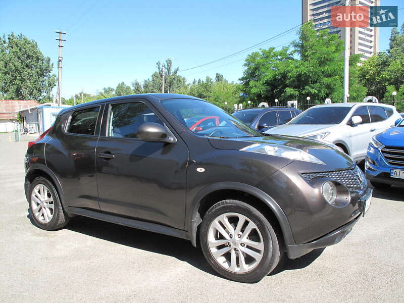 Внедорожник / Кроссовер Nissan Juke 2011 в Киеве