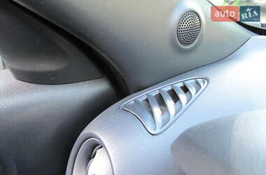 Позашляховик / Кросовер Nissan Juke 2011 в Києві